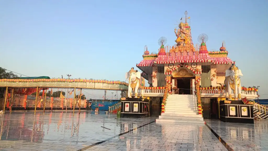 Manona Dham Taxi Service