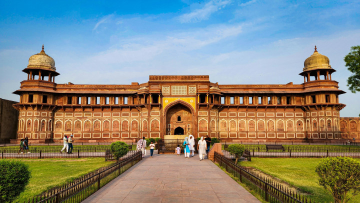 Best Cab Service in Agra - Affordable Agra Taxi & Sightseeing